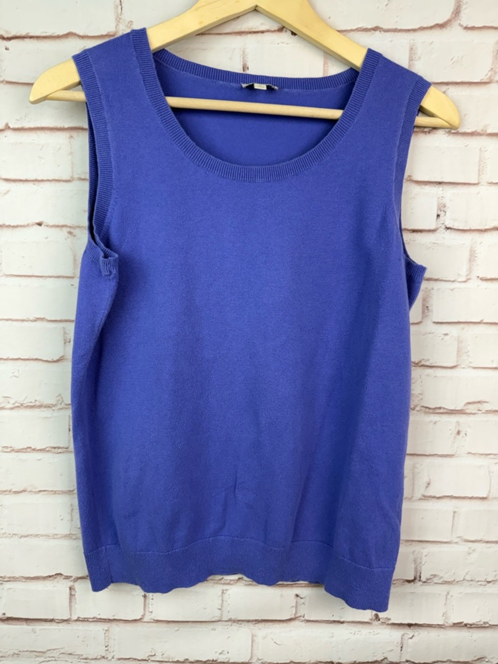 Talbots‎ Periwinkle Scoop Neck Knit Tank